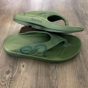Oofos oOriginal Sport Sandal Mens Size 10 Green